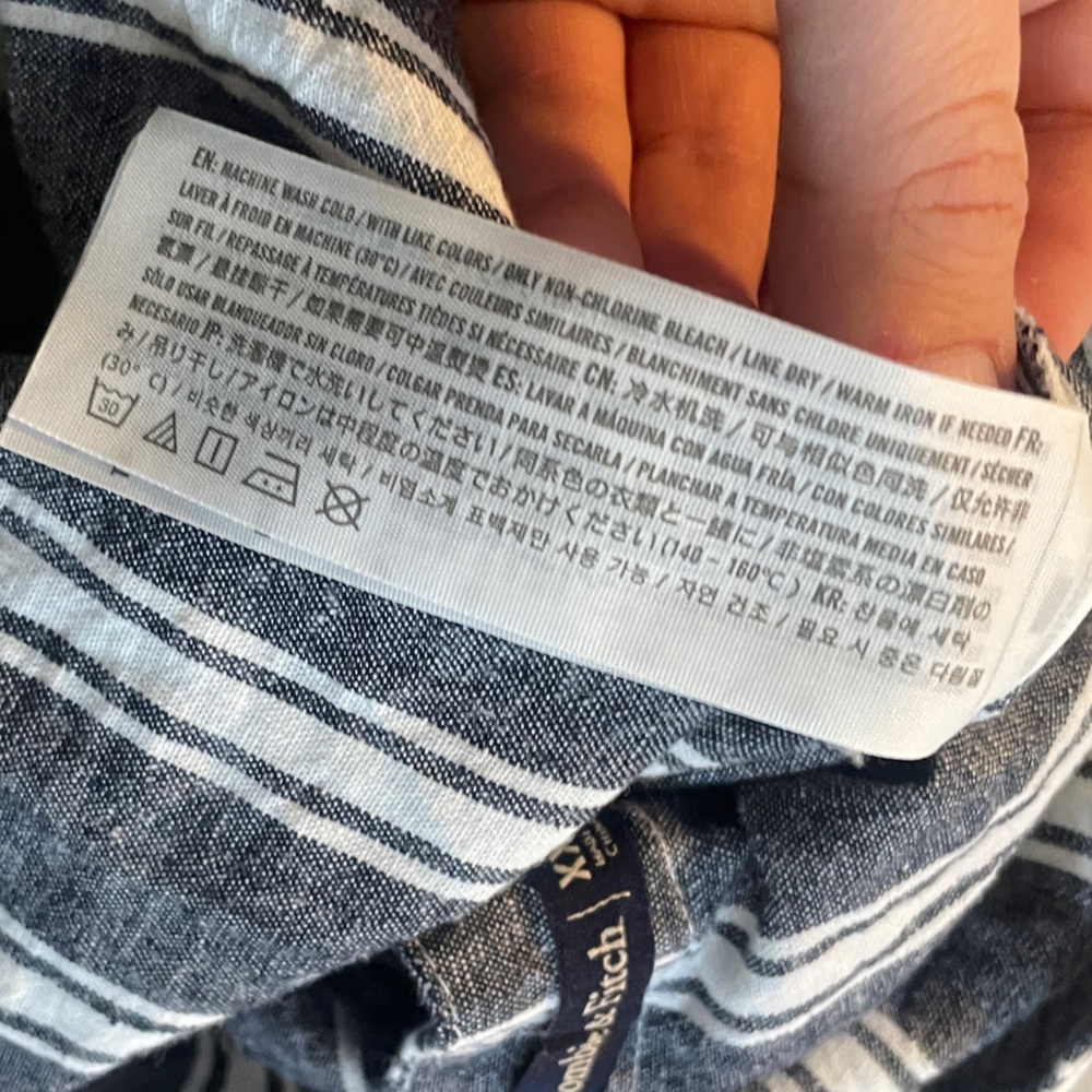 Abercrombie Striped Gray and White Women's Cami Cotton Cropped Top size XXS - Picture 5 of 5